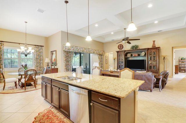 4885 SW Gossamer Circle, Palm City, FL 34990