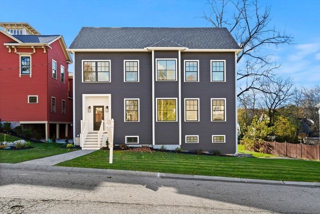 23 A Ward Street A, Woburn, MA 01801