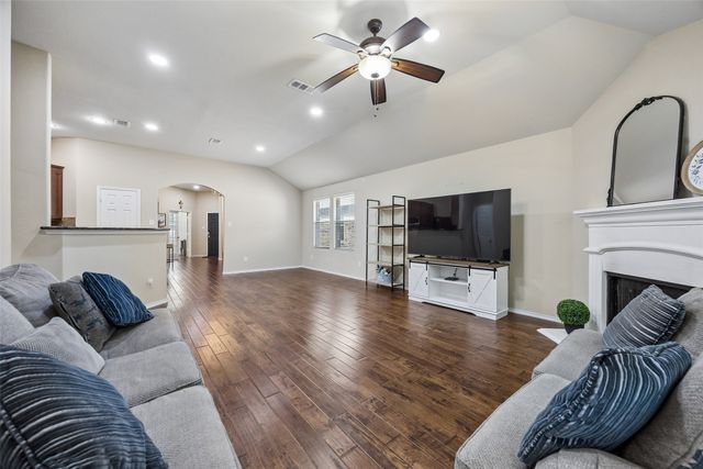 5621 Crestwood Drive, Prosper, TX 75078
