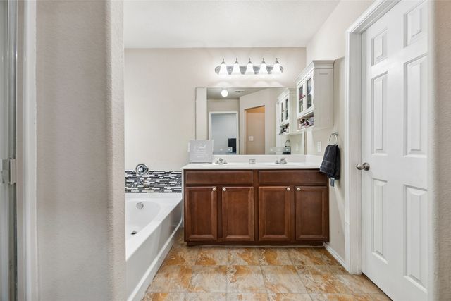 5621 Crestwood Drive, Prosper, TX 75078