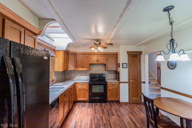 9628 Cain Drive NE, Warren, OH 44484