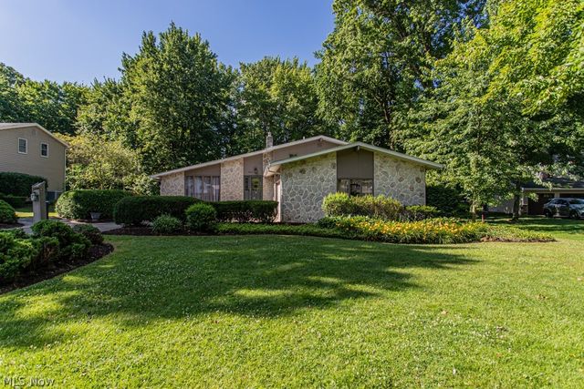 9628 Cain Drive NE, Warren, OH 44484