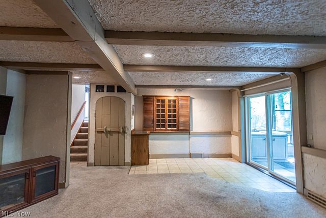 9628 Cain Drive NE, Warren, OH 44484