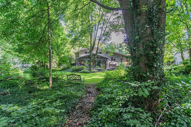 9628 Cain Drive NE, Warren, OH 44484