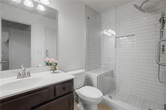 431 Parkstone Drive, Woodstock, GA 30188