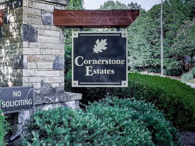 431 Parkstone Drive, Woodstock, GA 30188