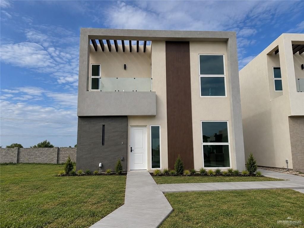 9407 Providence Avenue G, Mcallen, TX 78504