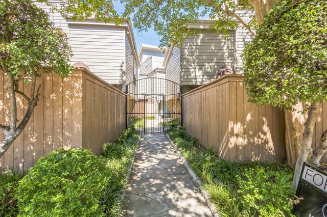 4103 Avondale Avenue 5, Dallas, TX 75219