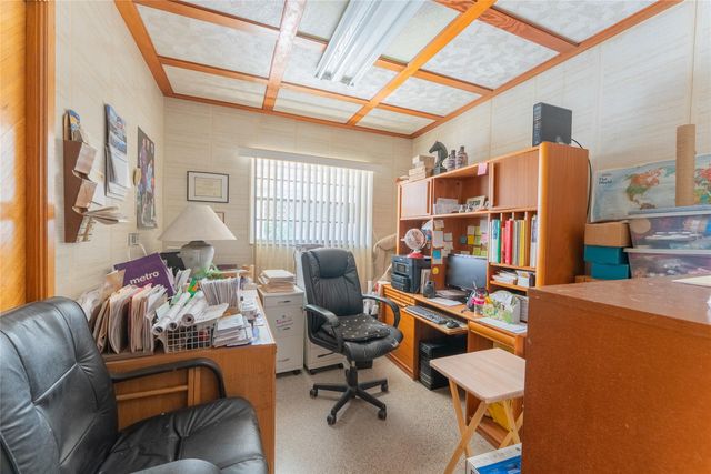 20515 NE 15th Ave, Miami, FL 33179