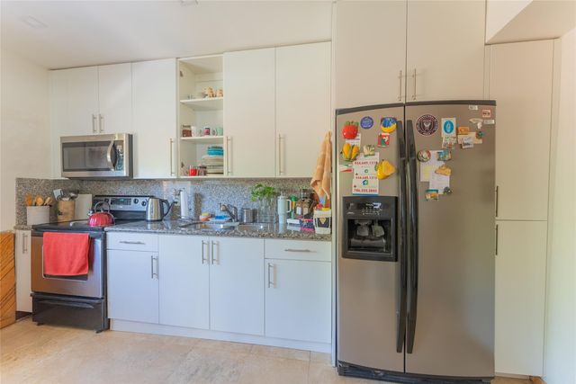 20515 NE 15th Ave, Miami, FL 33179
