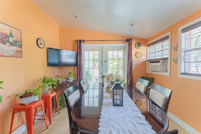 20515 NE 15th Ave, Miami, FL 33179