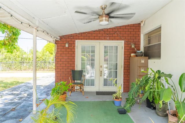 20515 NE 15th Ave, Miami, FL 33179