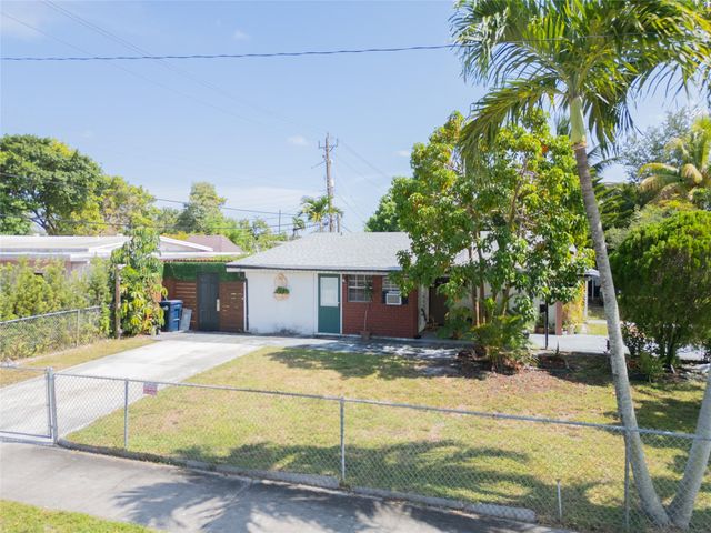 20515 NE 15th Ave, Miami, FL 33179