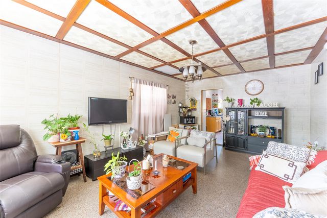 20515 NE 15th Ave, Miami, FL 33179