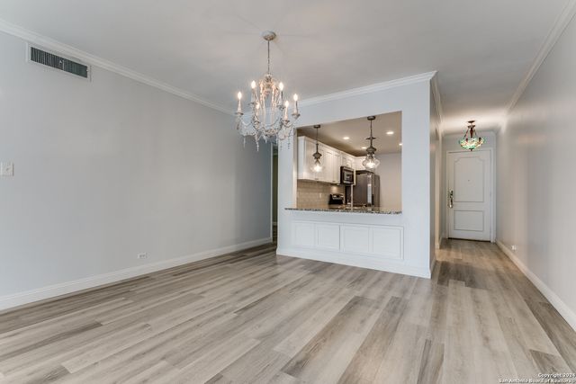 7709 Broadway Apt 113, San Antonio, TX 78209