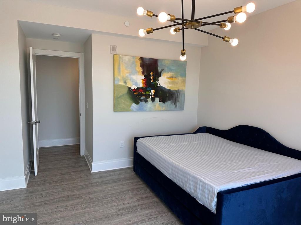 Image 43 of property listing at 930 ROSE AVE #2001, Rockville, MD 20852