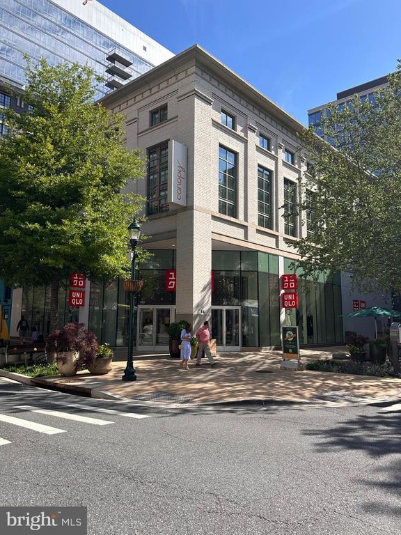 Image 52 of property listing at 930 ROSE AVE #2001, Rockville, MD 20852
