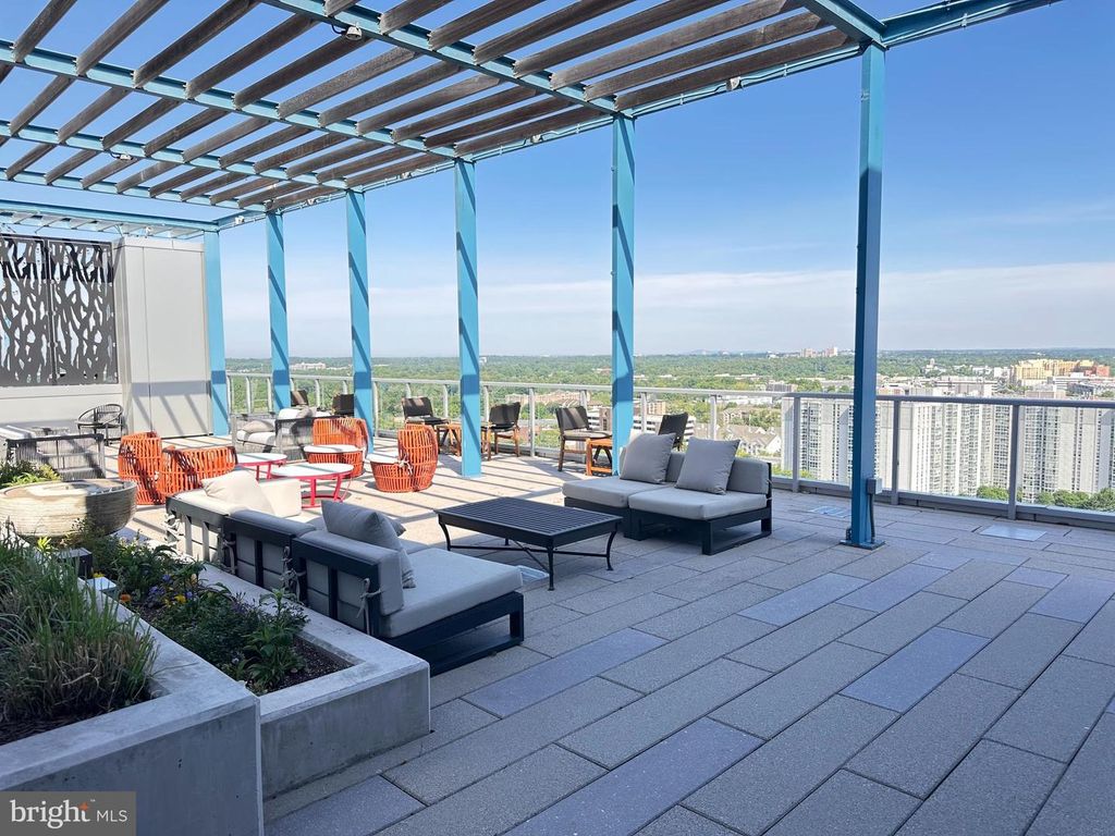 Image 62 of property listing at 930 ROSE AVE #2001, Rockville, MD 20852