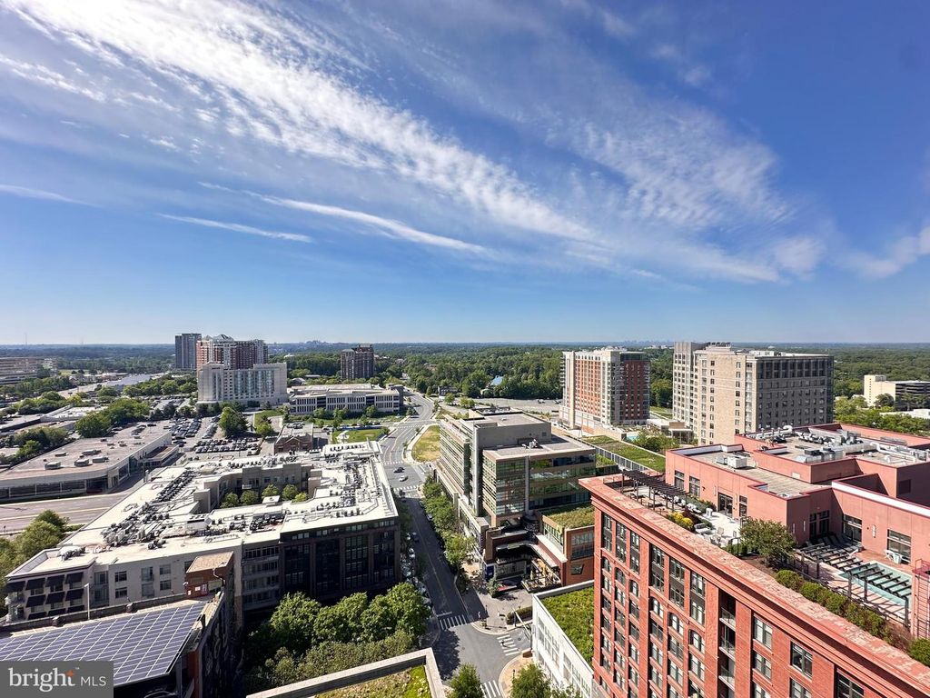 Image 64 of property listing at 930 ROSE AVE #2001, Rockville, MD 20852