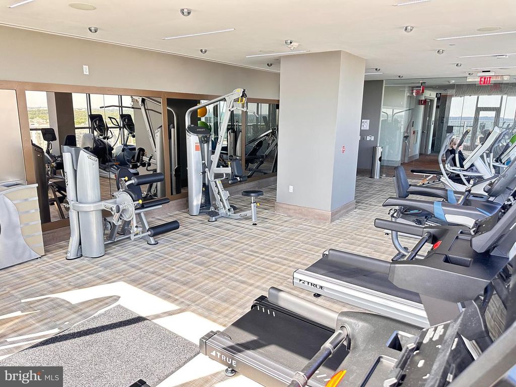 Image 68 of property listing at 930 ROSE AVE #2001, Rockville, MD 20852