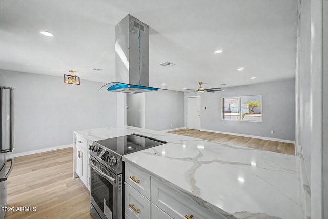 4328 N 47TH Avenue, Phoenix, AZ 85031