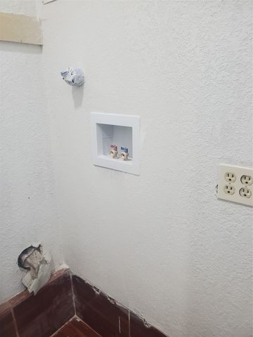 516 W Beach Street, Fort Worth, TX 76111