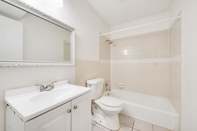 3824 Cibolo Drive 122B, Fort Worth, TX 76133