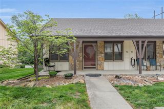 18901 Sunrise Drive, Belton, MO 64012