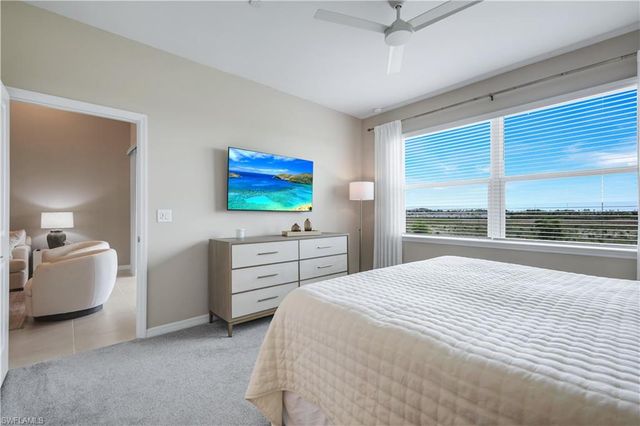 11811 Venetian Lagoon DR 204, Fort Myers, FL 33913