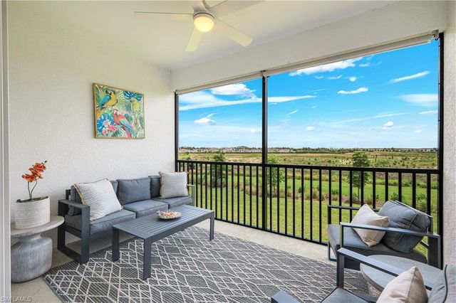 11811 Venetian Lagoon DR 204, Fort Myers, FL 33913