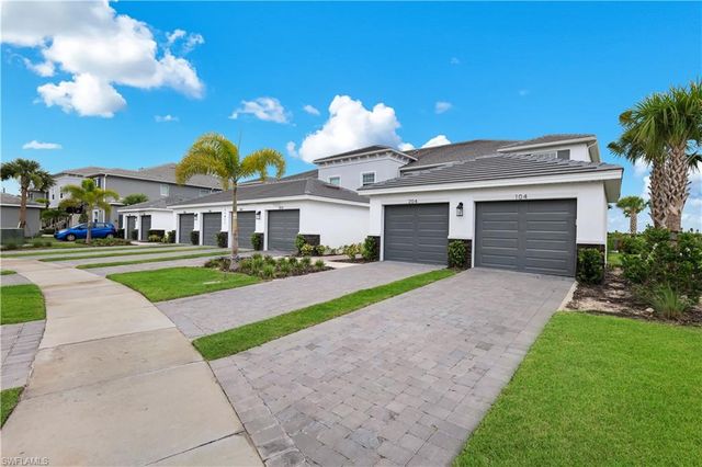11811 Venetian Lagoon DR 204, Fort Myers, FL 33913