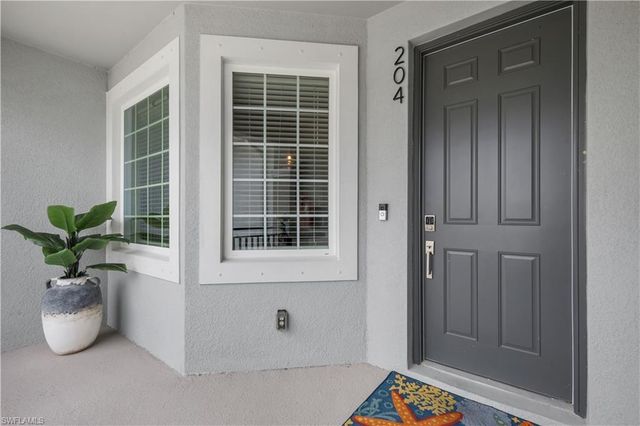 11811 Venetian Lagoon DR 204, Fort Myers, FL 33913