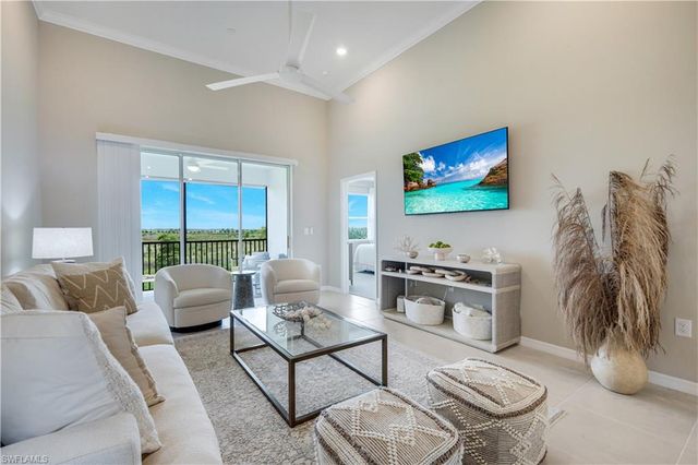 11811 Venetian Lagoon DR 204, Fort Myers, FL 33913