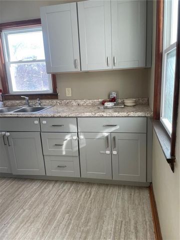 25 E Jefferson Street, Black River Falls, WI 54615