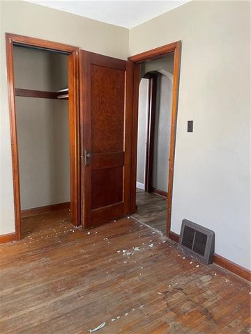 25 E Jefferson Street, Black River Falls, WI 54615