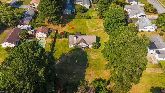 210 Oakwood AVE, Suffolk, VA 23435