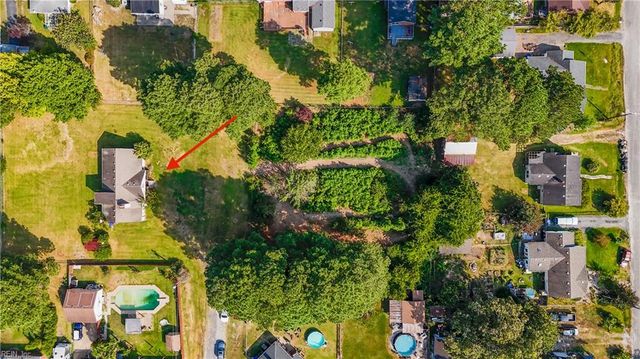 210 Oakwood AVE, Suffolk, VA 23435