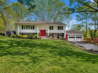 1618 Morningview Drive, Yorktown Heights, NY 10598