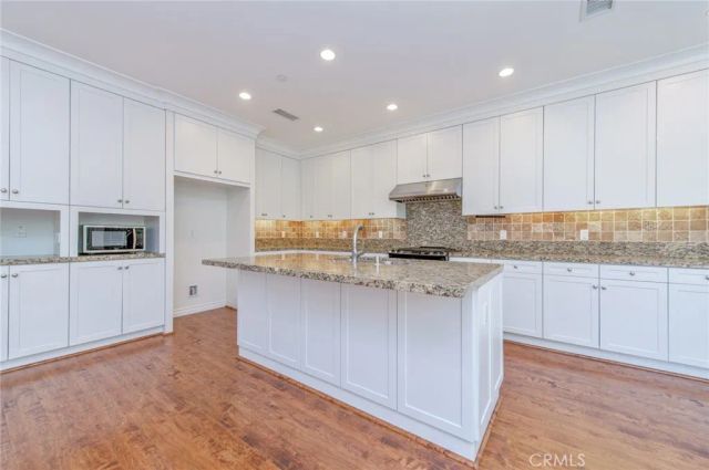 122 Baritone, Irvine, CA 92620