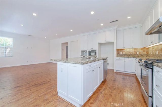 122 Baritone, Irvine, CA 92620