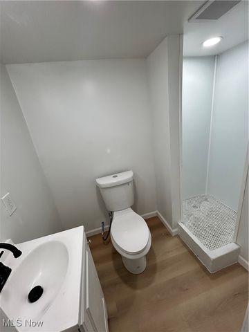 10409 Fidelity Avenue, Cleveland, OH 44111