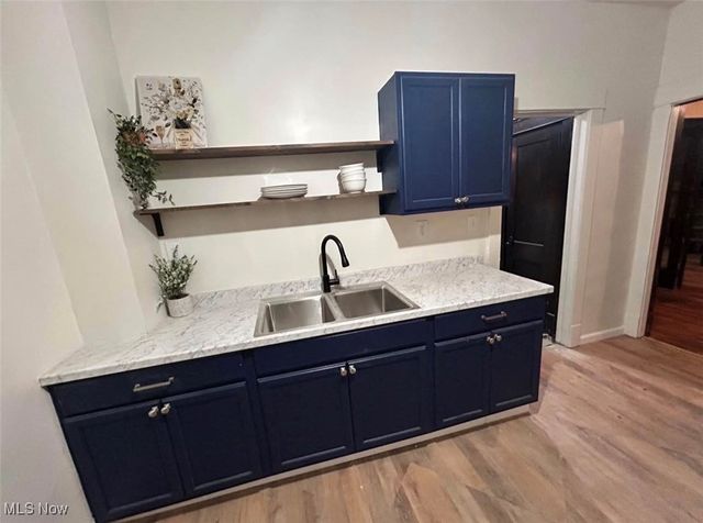 10409 Fidelity Avenue, Cleveland, OH 44111