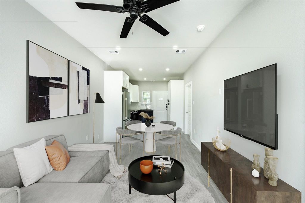8157 Tate Street A B, Houston, TX 77028