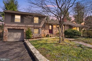 143 PINEHILL RD, Feasterville Trevose, PA 19053