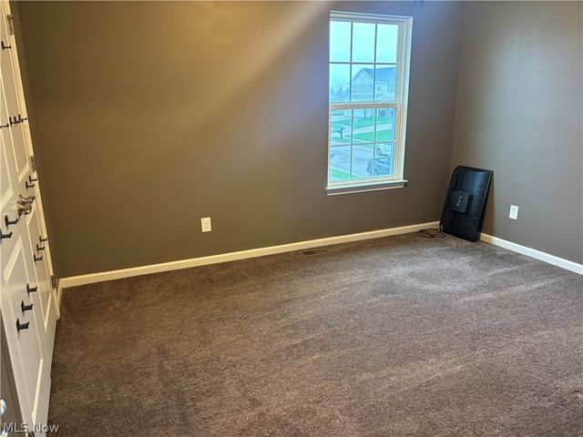 4489 Woodstone Avenue NW, Massillon, OH 44647