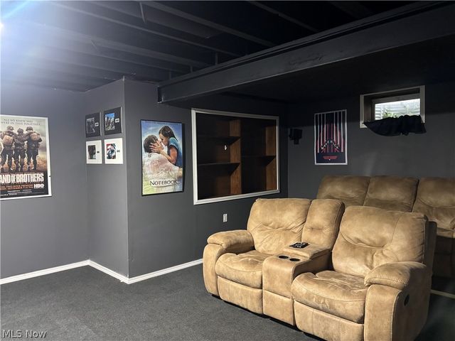4489 Woodstone Avenue NW, Massillon, OH 44647