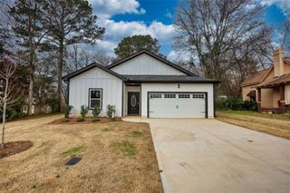 853 Pearl St, Madison, GA 30650