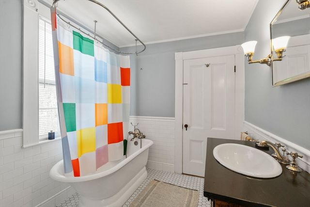 178 Central Street, Somerville, MA 02145