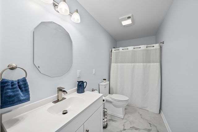171 Eagle Nest Ct, Dover, TN 37058
