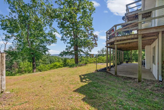 171 Eagle Nest Ct, Dover, TN 37058